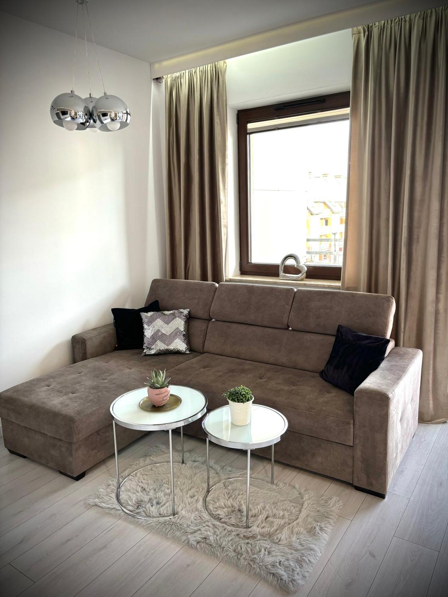 Apartament White Glove Bilitewskiego Ольштин Екстер'єр фото